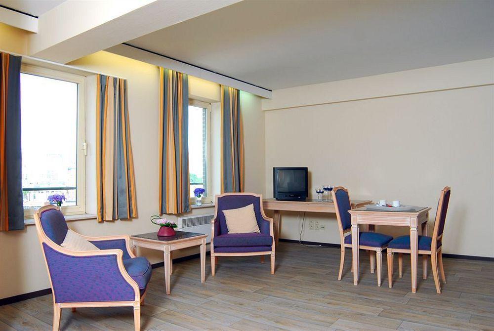 Ambassador Suites Anvers Exterior foto